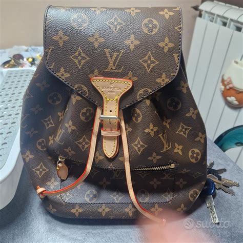 louis vuitton zainetto donna con la striscia in mezzo|Zaini Louis Vuitton da donna .